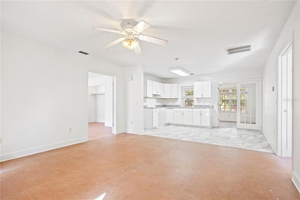 En Venta: $260,000 (2 camas, 2 baños, 1440 Pies cuadrados)