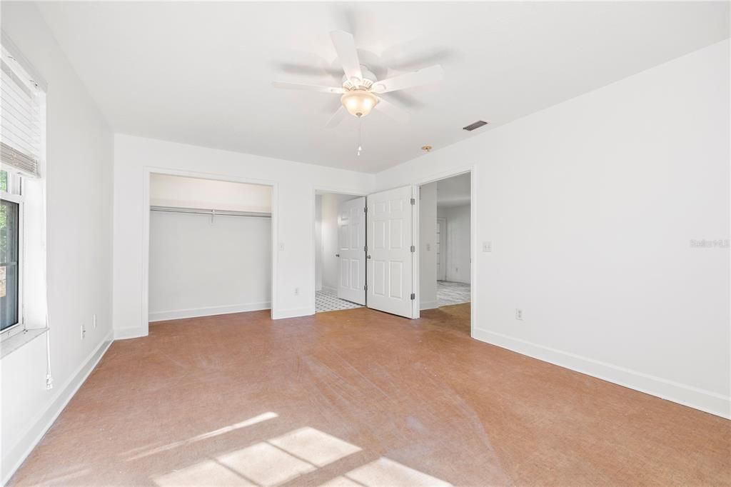 En Venta: $260,000 (2 camas, 2 baños, 1440 Pies cuadrados)