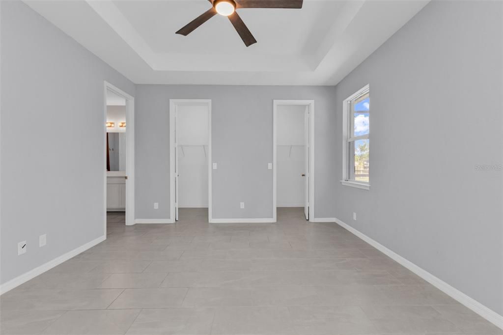 待售: $415,000 (4 贝兹, 2 浴室, 2077 平方英尺)