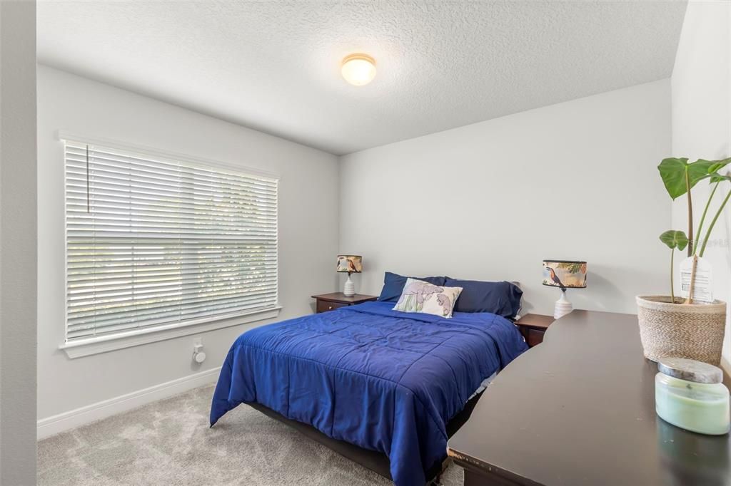 For Rent: $2,475 (4 beds, 2 baths, 1844 Square Feet)