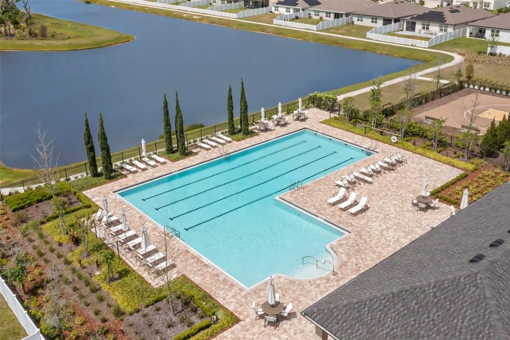 For Rent: $2,475 (4 beds, 2 baths, 1844 Square Feet)