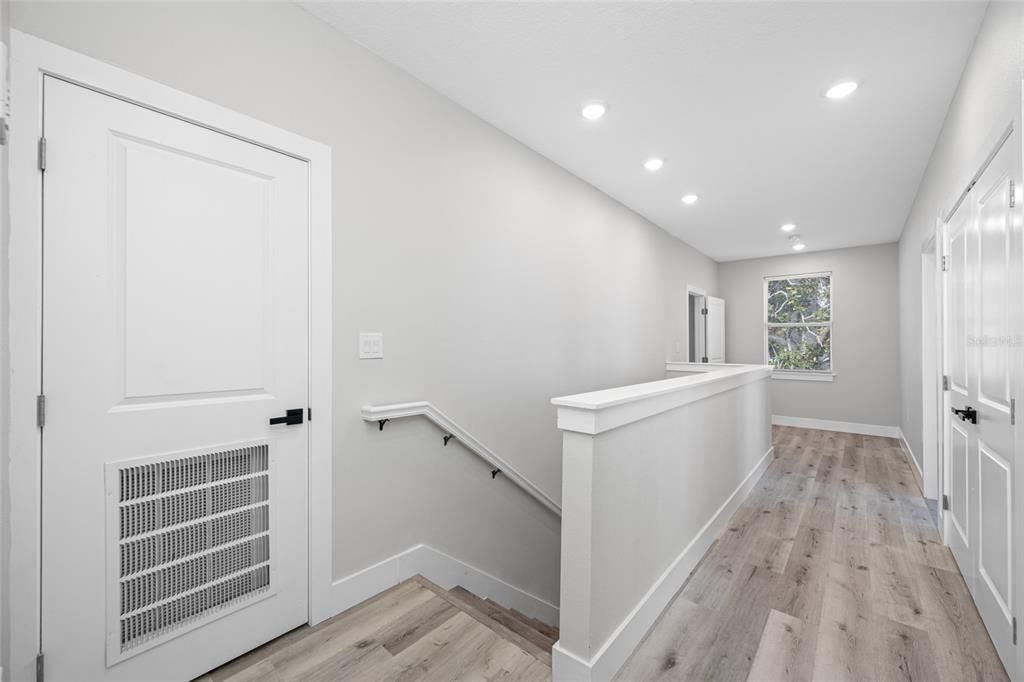 For Rent: $4,500 (3 beds, 2 baths, 2048 Square Feet)