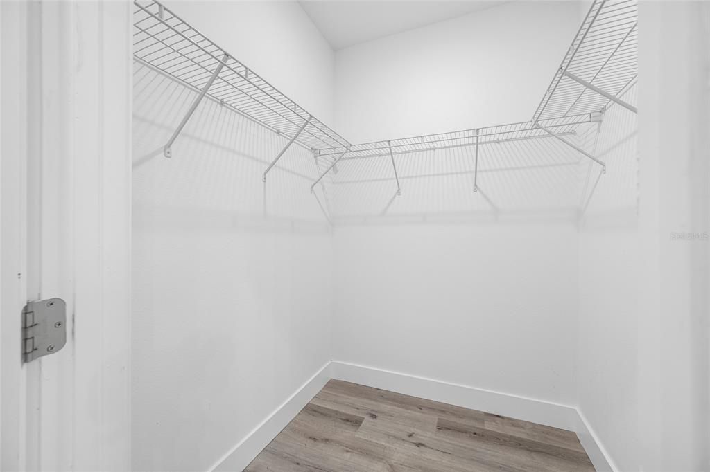 For Rent: $4,500 (3 beds, 2 baths, 2048 Square Feet)