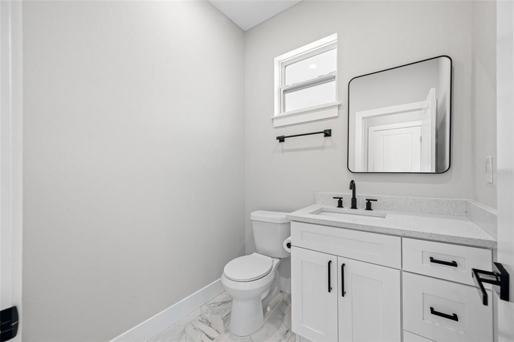 For Rent: $4,500 (3 beds, 2 baths, 2048 Square Feet)