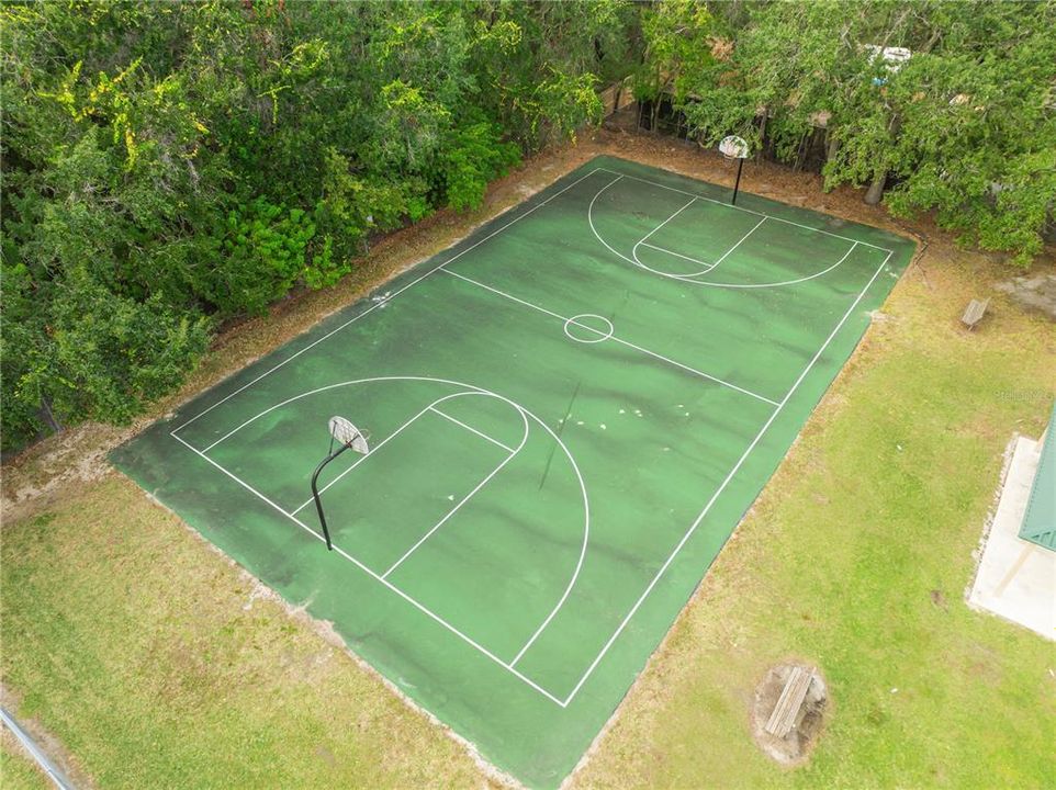 For Sale: $274,500 (3 beds, 1 baths, 920 Square Feet)