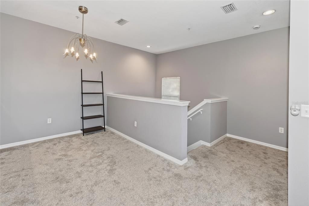 For Rent: $1,750 (2 beds, 2 baths, 1036 Square Feet)