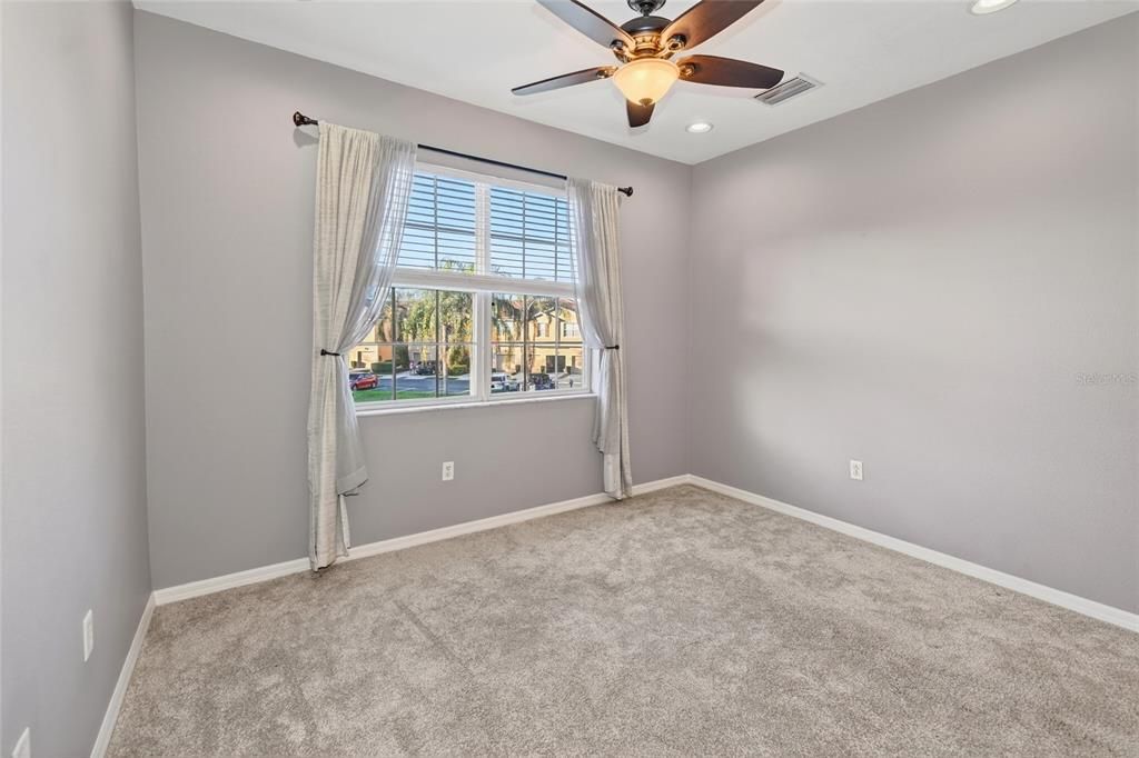 For Rent: $1,750 (2 beds, 2 baths, 1036 Square Feet)