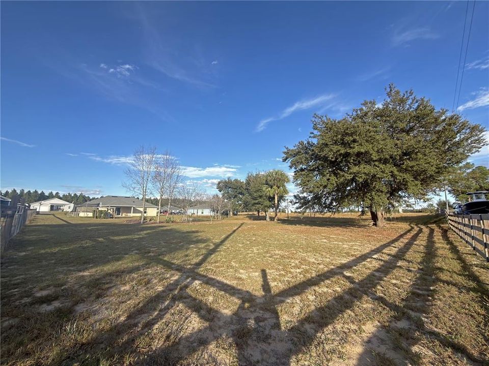 En Venta: $407,500 (4 camas, 2 baños, 1556 Pies cuadrados)