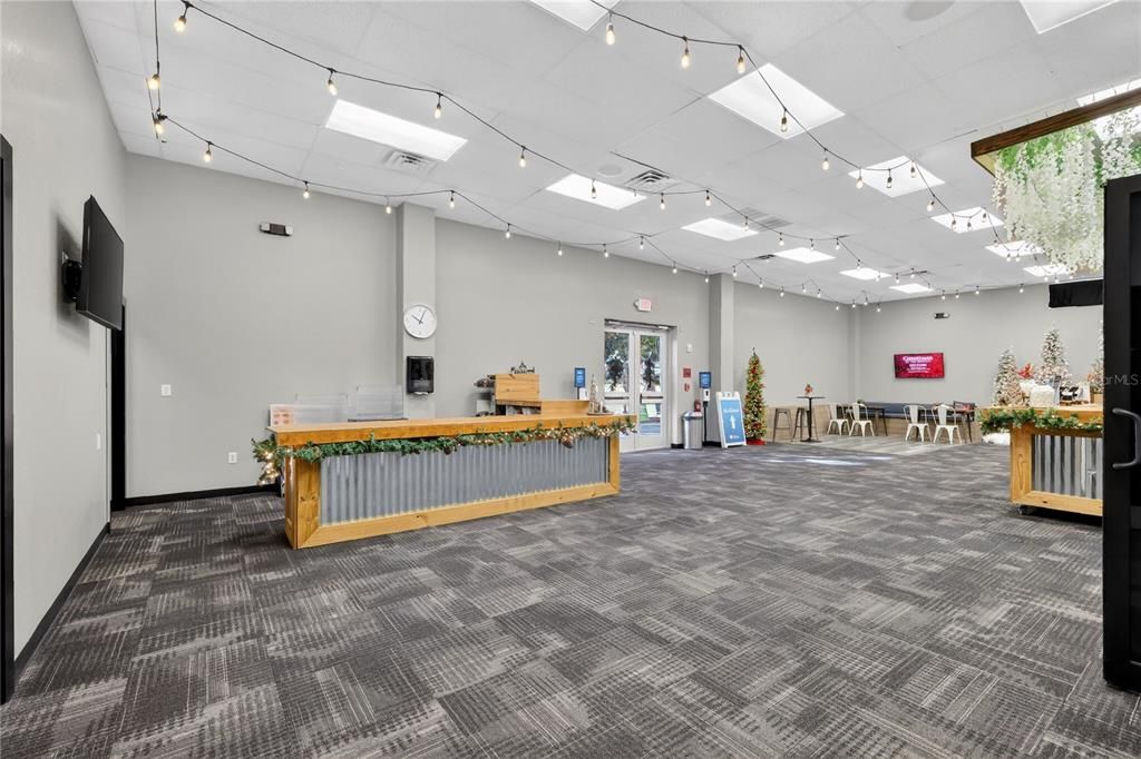 For Sale: $1,825,000 (0 beds, 0 baths, 8678 Square Feet)