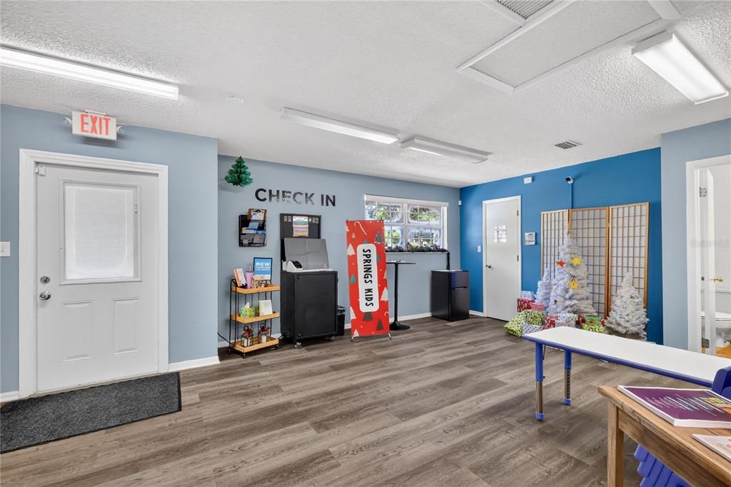 For Sale: $1,825,000 (0 beds, 0 baths, 8678 Square Feet)