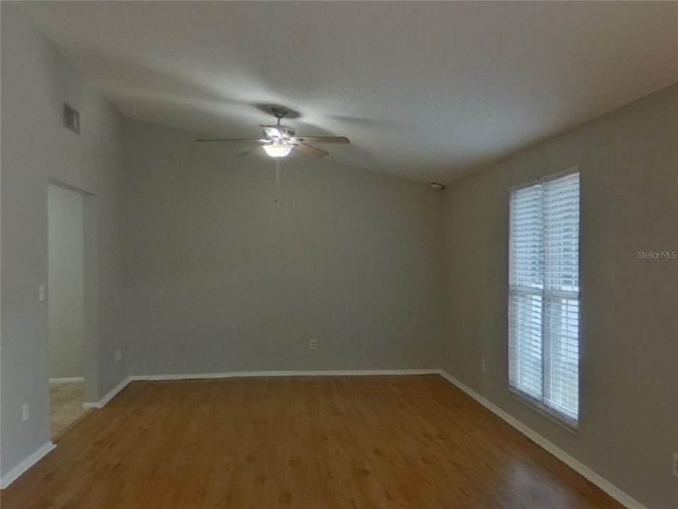 出租: $2,599 (3 贝兹, 2 浴室, 1461 平方英尺)