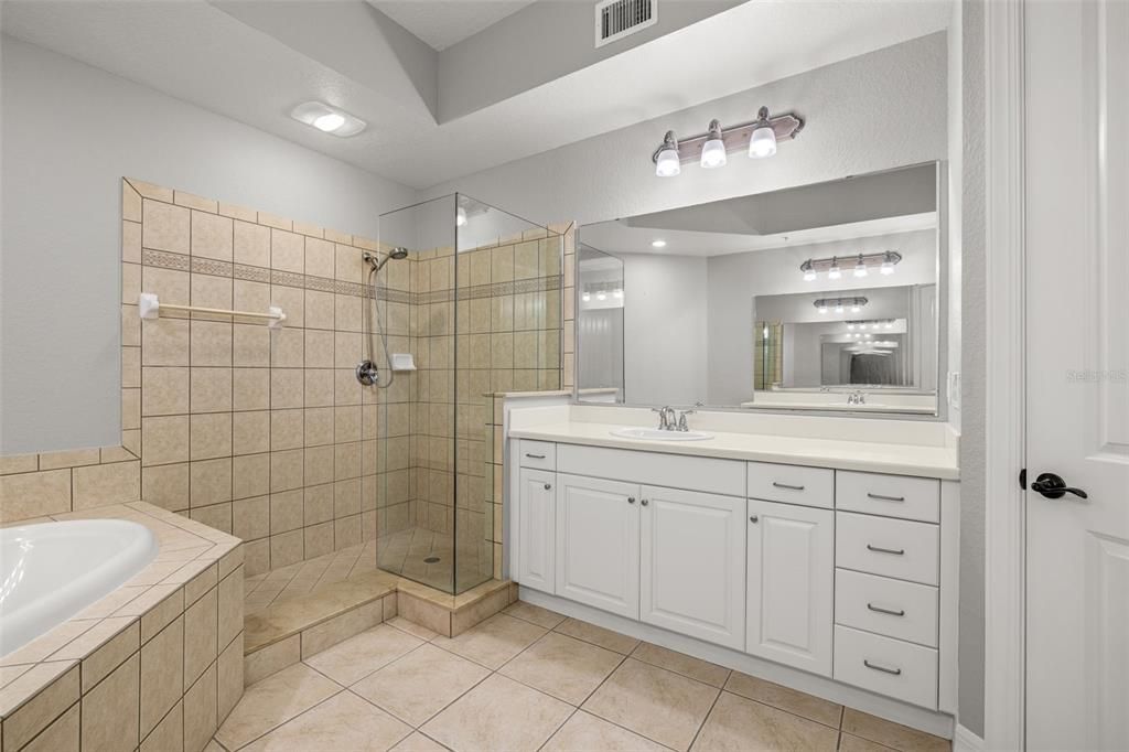 En Renta: $1,950 (2 camas, 2 baños, 1698 Pies cuadrados)