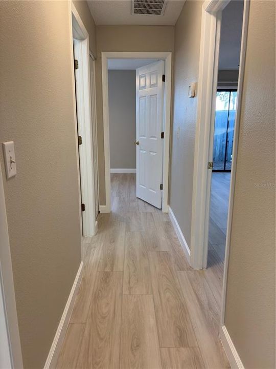 待售: $275,500 (2 贝兹, 2 浴室, 1132 平方英尺)