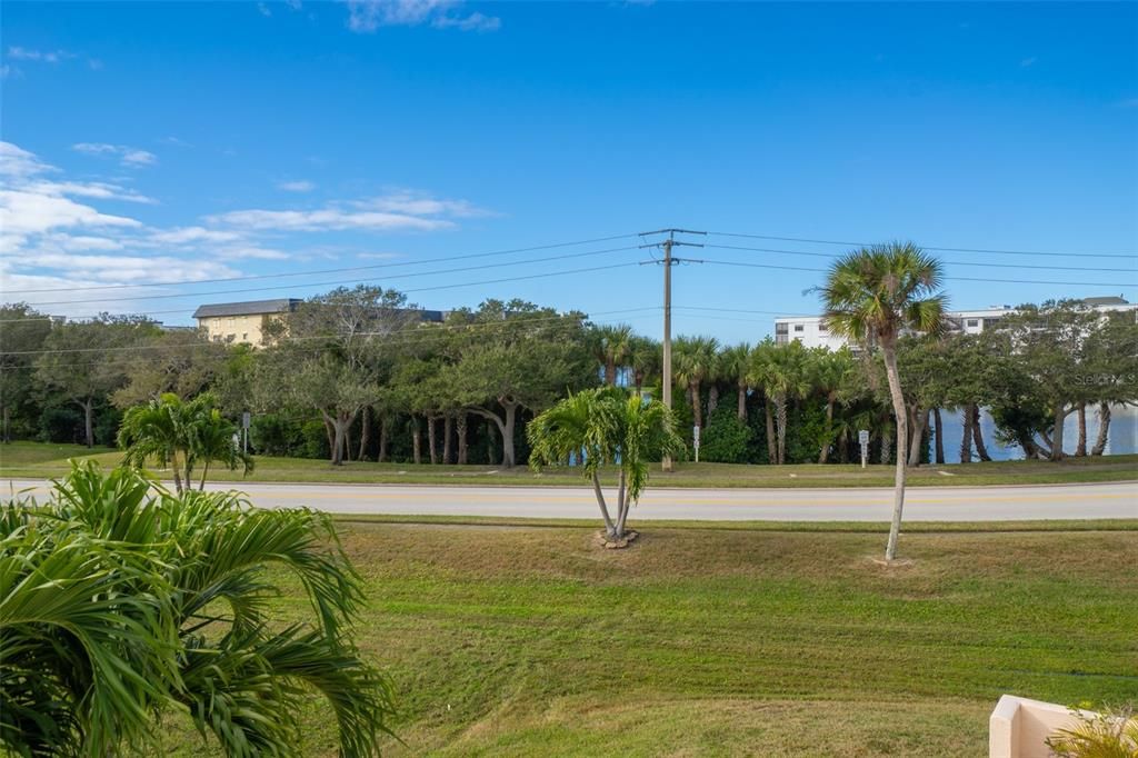 待售: $344,900 (2 贝兹, 2 浴室, 1400 平方英尺)