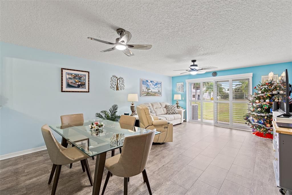 待售: $344,900 (2 贝兹, 2 浴室, 1400 平方英尺)