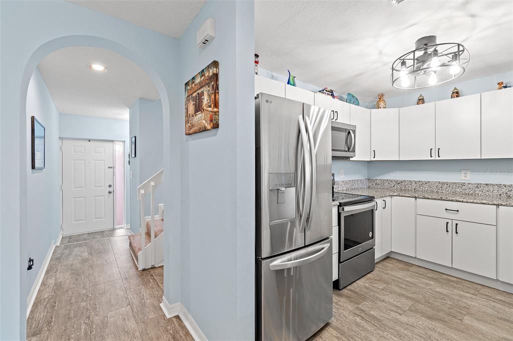 待售: $344,900 (2 贝兹, 2 浴室, 1400 平方英尺)