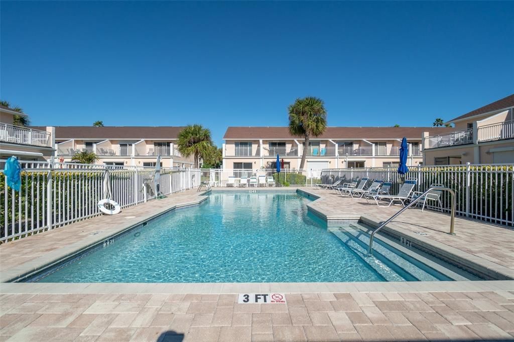 待售: $344,900 (2 贝兹, 2 浴室, 1400 平方英尺)