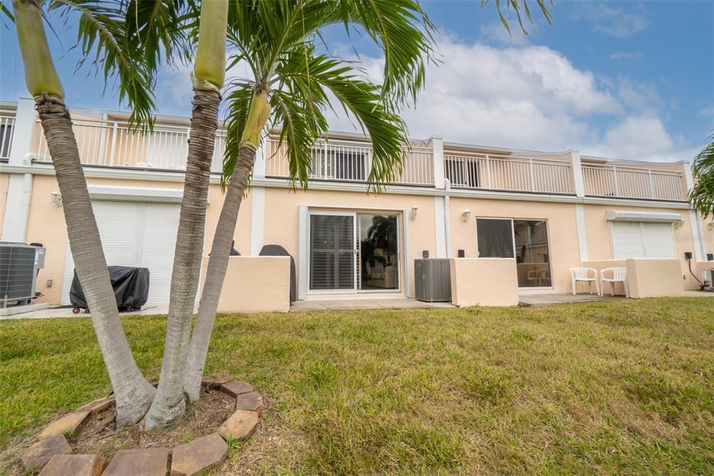 待售: $344,900 (2 贝兹, 2 浴室, 1400 平方英尺)