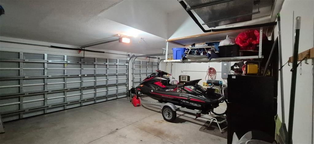 For Sale: $549,999 (4 beds, 2 baths, 1718 Square Feet)