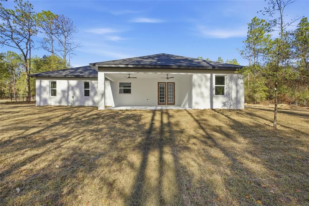 На продажу: $489,900 (4 спален, 2 ванн, 2073 Квадратных фут)