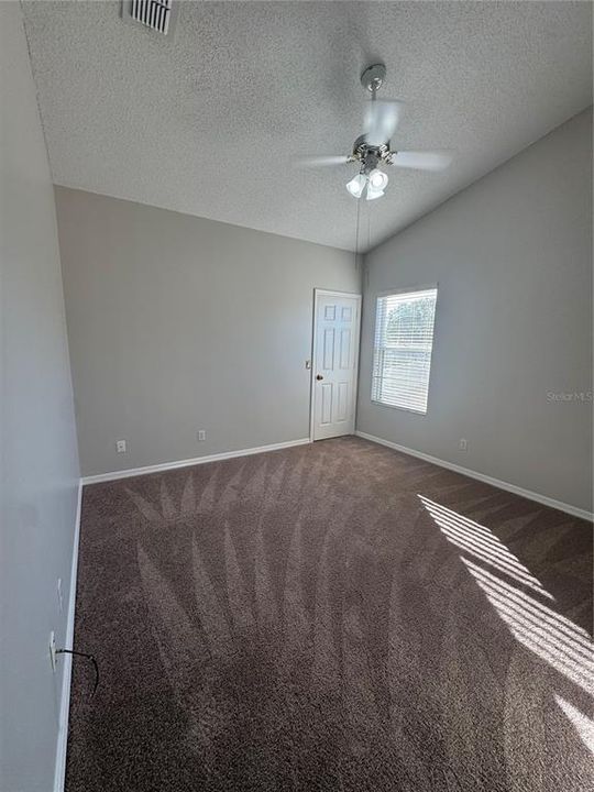 For Rent: $2,400 (4 beds, 2 baths, 2815 Square Feet)