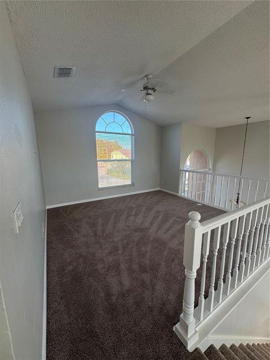 For Rent: $2,400 (4 beds, 2 baths, 2815 Square Feet)