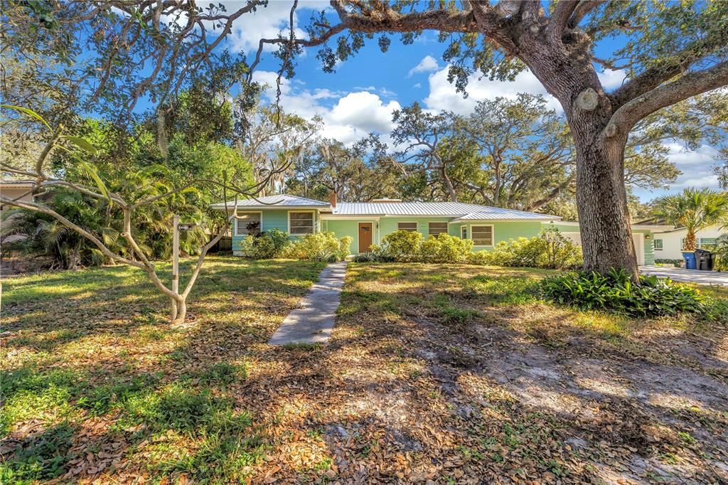 待售: $450,000 (2 贝兹, 2 浴室, 1730 平方英尺)