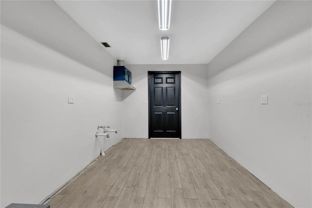 待售: $1,000,000 (0 贝兹, 0 浴室, 5814 平方英尺)