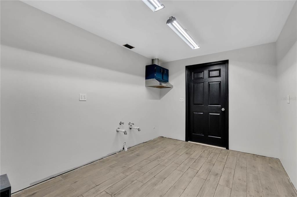 待售: $1,000,000 (0 贝兹, 0 浴室, 5814 平方英尺)