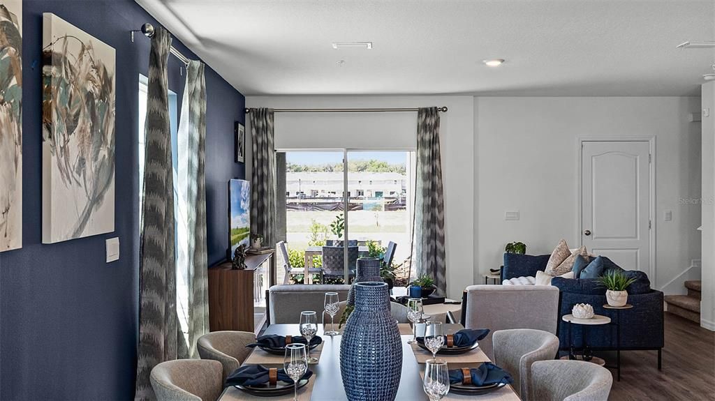 На продажу: $372,990 (3 спален, 2 ванн, 1816 Квадратных фут)