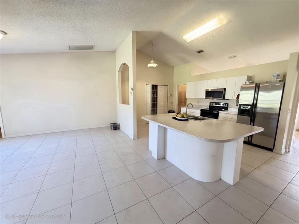 For Sale: $399,000 (3 beds, 2 baths, 2020 Square Feet)