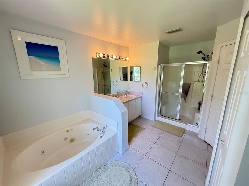 For Sale: $399,000 (3 beds, 2 baths, 2020 Square Feet)