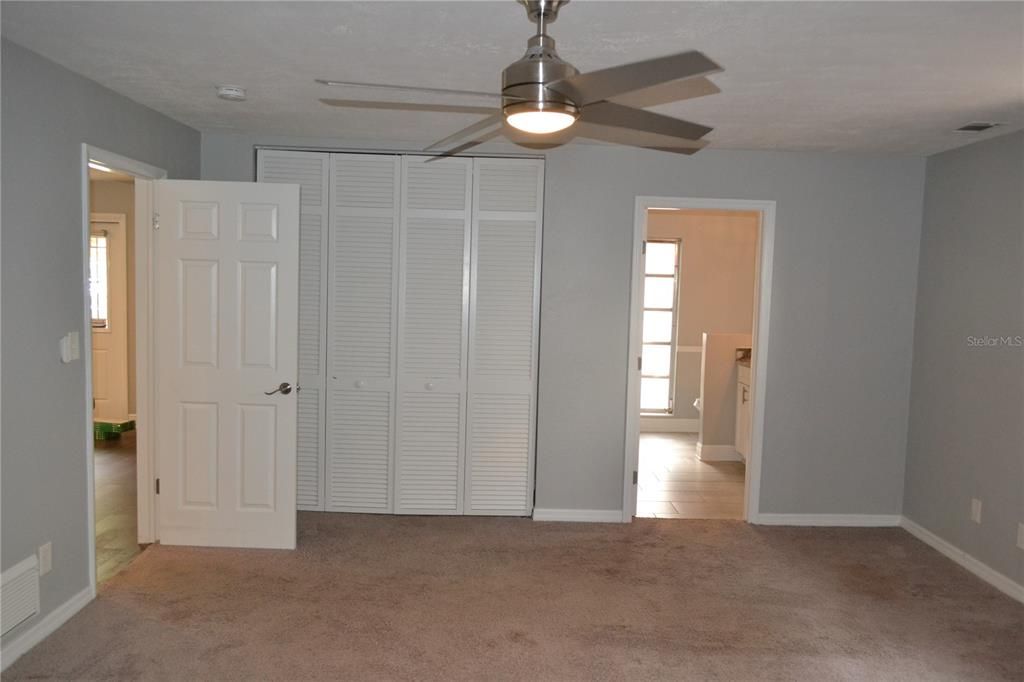 На продажу: $519,900 (3 спален, 2 ванн, 2220 Квадратных фут)