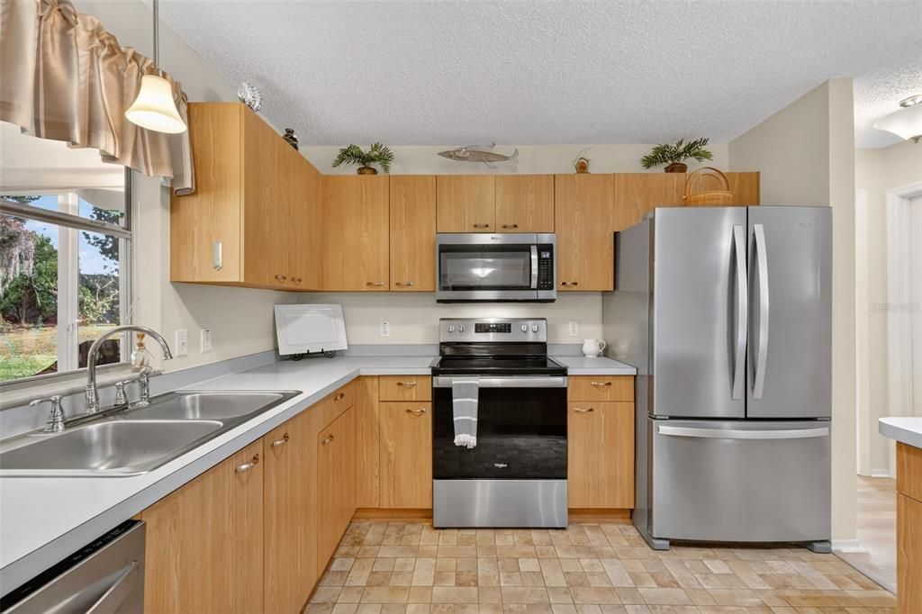 待售: $315,000 (2 贝兹, 2 浴室, 1248 平方英尺)