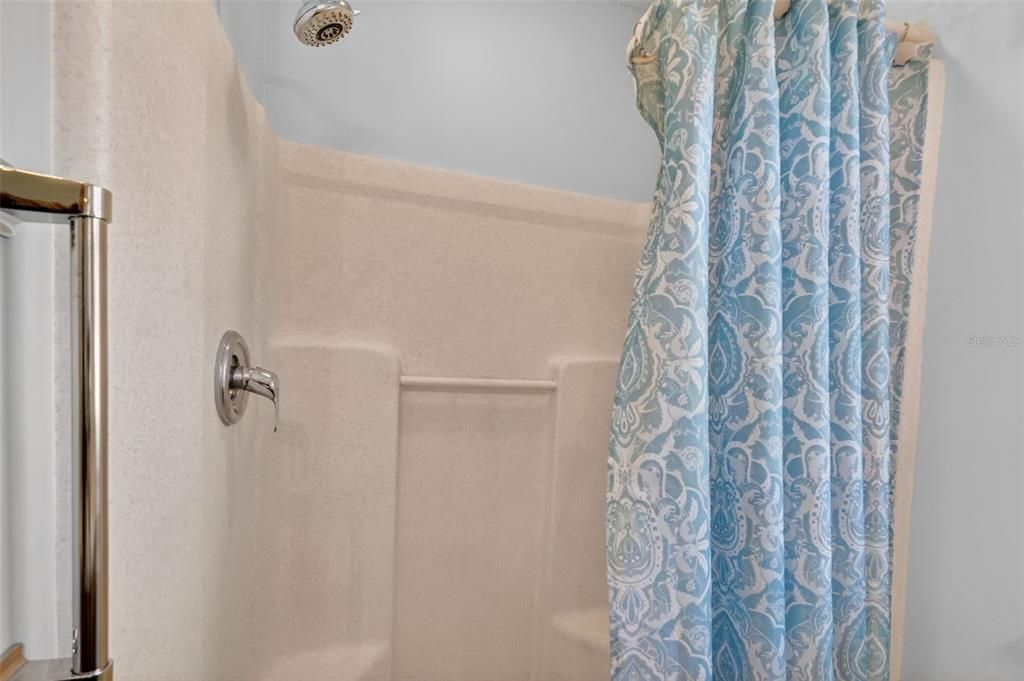 待售: $315,000 (2 贝兹, 2 浴室, 1248 平方英尺)