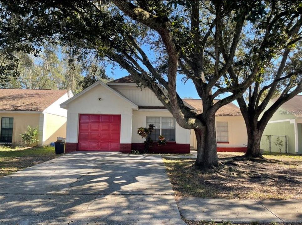 На продажу: $320,000 (3 спален, 2 ванн, 1244 Квадратных фут)