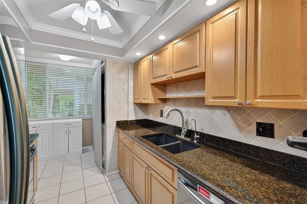 For Sale: $180,000 (2 beds, 2 baths, 1150 Square Feet)