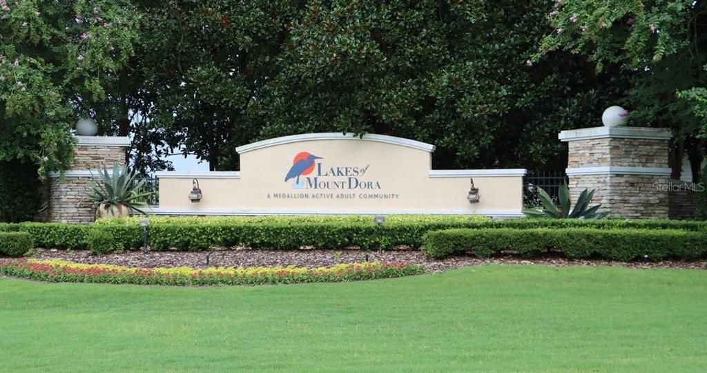 For Sale: $544,000 (3 beds, 2 baths, 2000 Square Feet)