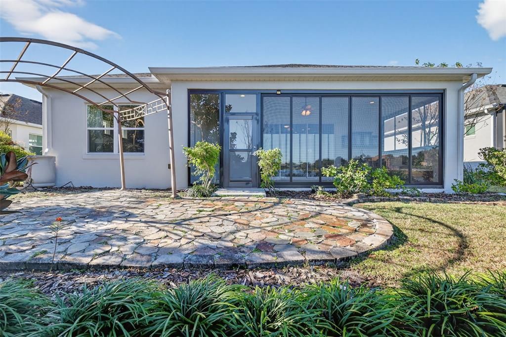 For Sale: $544,000 (3 beds, 2 baths, 2000 Square Feet)