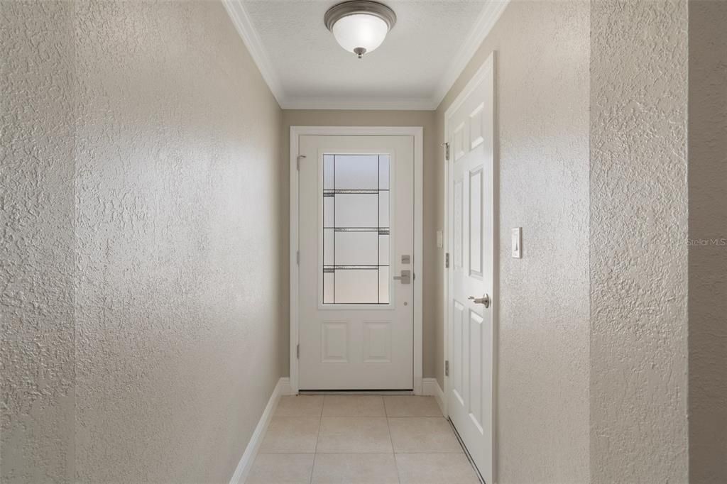 For Rent: $2,400 (2 beds, 2 baths, 1236 Square Feet)