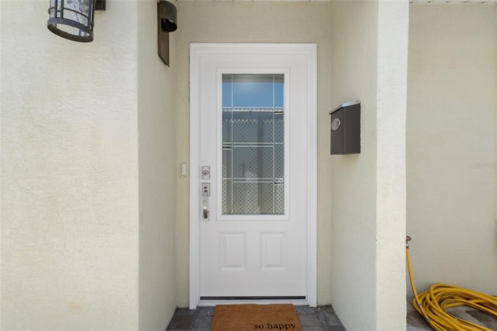 For Rent: $2,400 (2 beds, 2 baths, 1236 Square Feet)