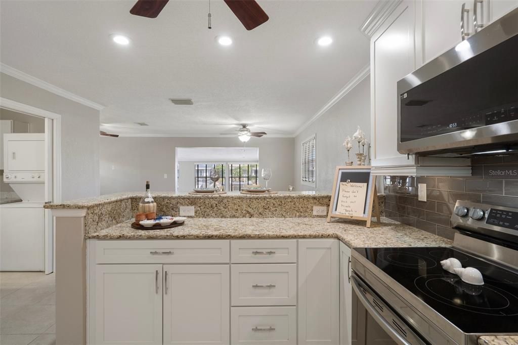 For Rent: $2,400 (2 beds, 2 baths, 1236 Square Feet)