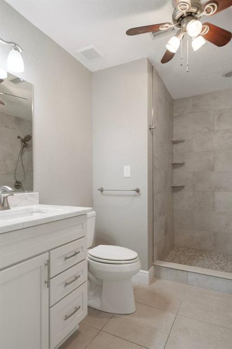 For Rent: $2,400 (2 beds, 2 baths, 1236 Square Feet)