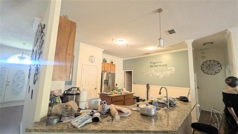 На продажу: $399,900 (3 спален, 2 ванн, 2363 Квадратных фут)