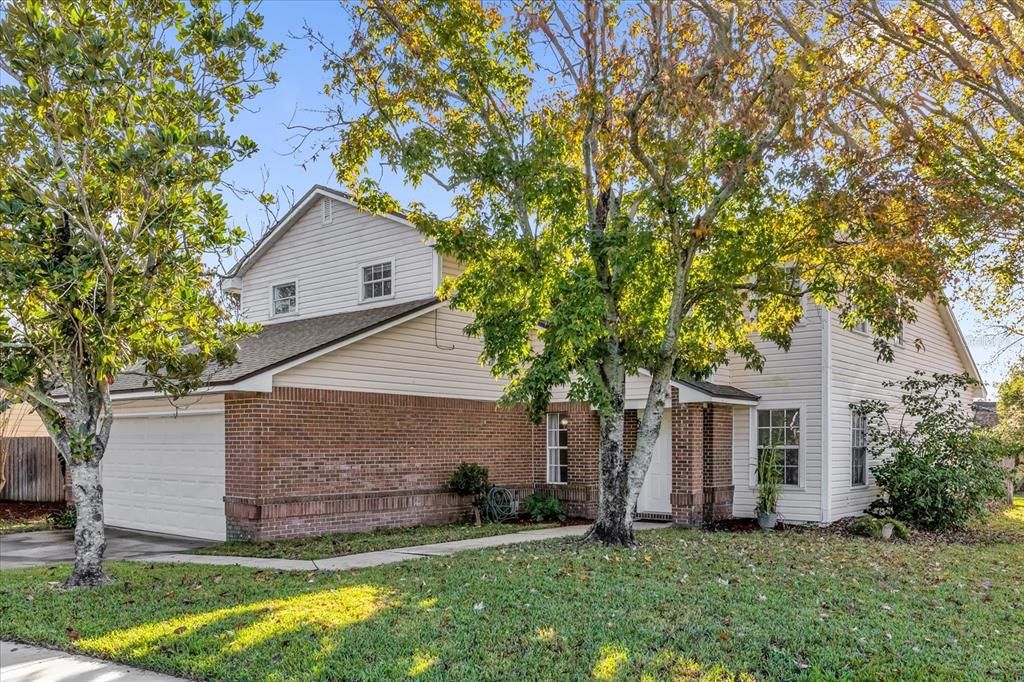 En Venta: $450,000 (4 camas, 2 baños, 1834 Pies cuadrados)