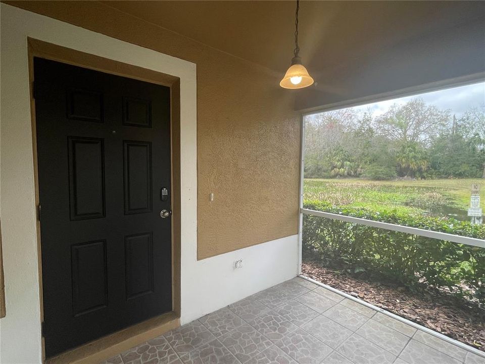 出租: $2,100 (3 贝兹, 2 浴室, 1880 平方英尺)