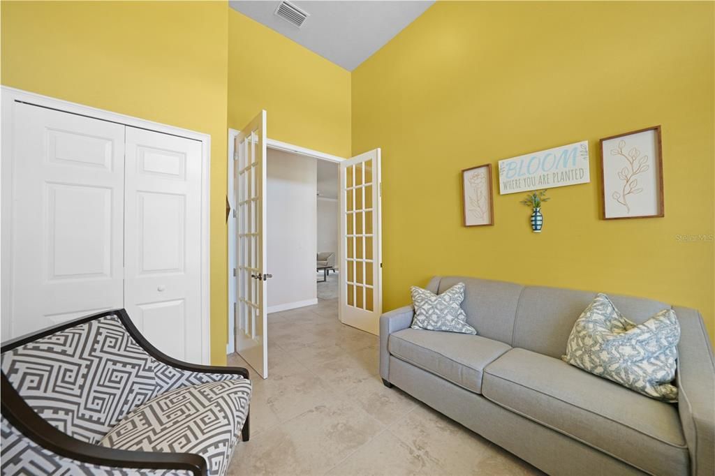 En Venta: $599,000 (3 camas, 2 baños, 3339 Pies cuadrados)