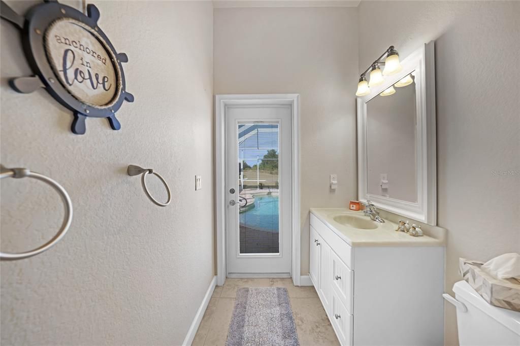 En Venta: $599,000 (3 camas, 2 baños, 3339 Pies cuadrados)