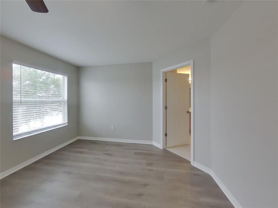 For Rent: $2,499 (3 beds, 2 baths, 2364 Square Feet)