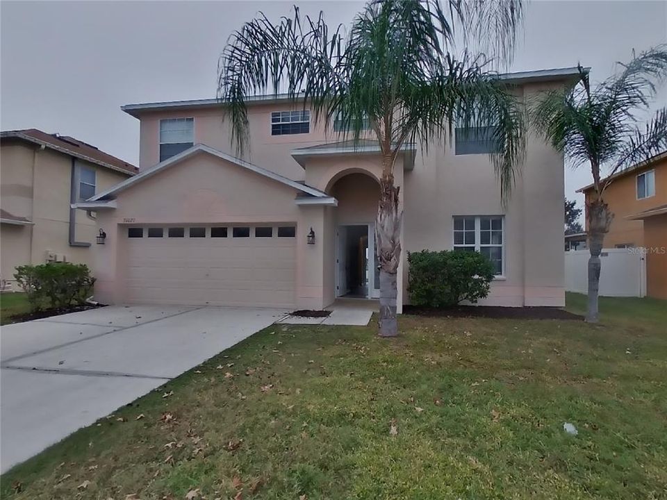 For Rent: $2,499 (3 beds, 2 baths, 2364 Square Feet)